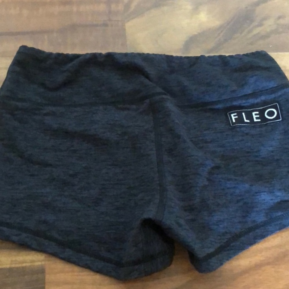 Fleo shorts